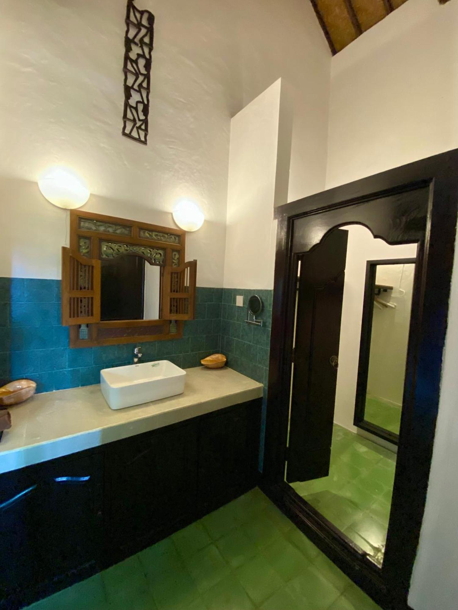 Hotel Puri Ayu Canggu Exteriér fotografie