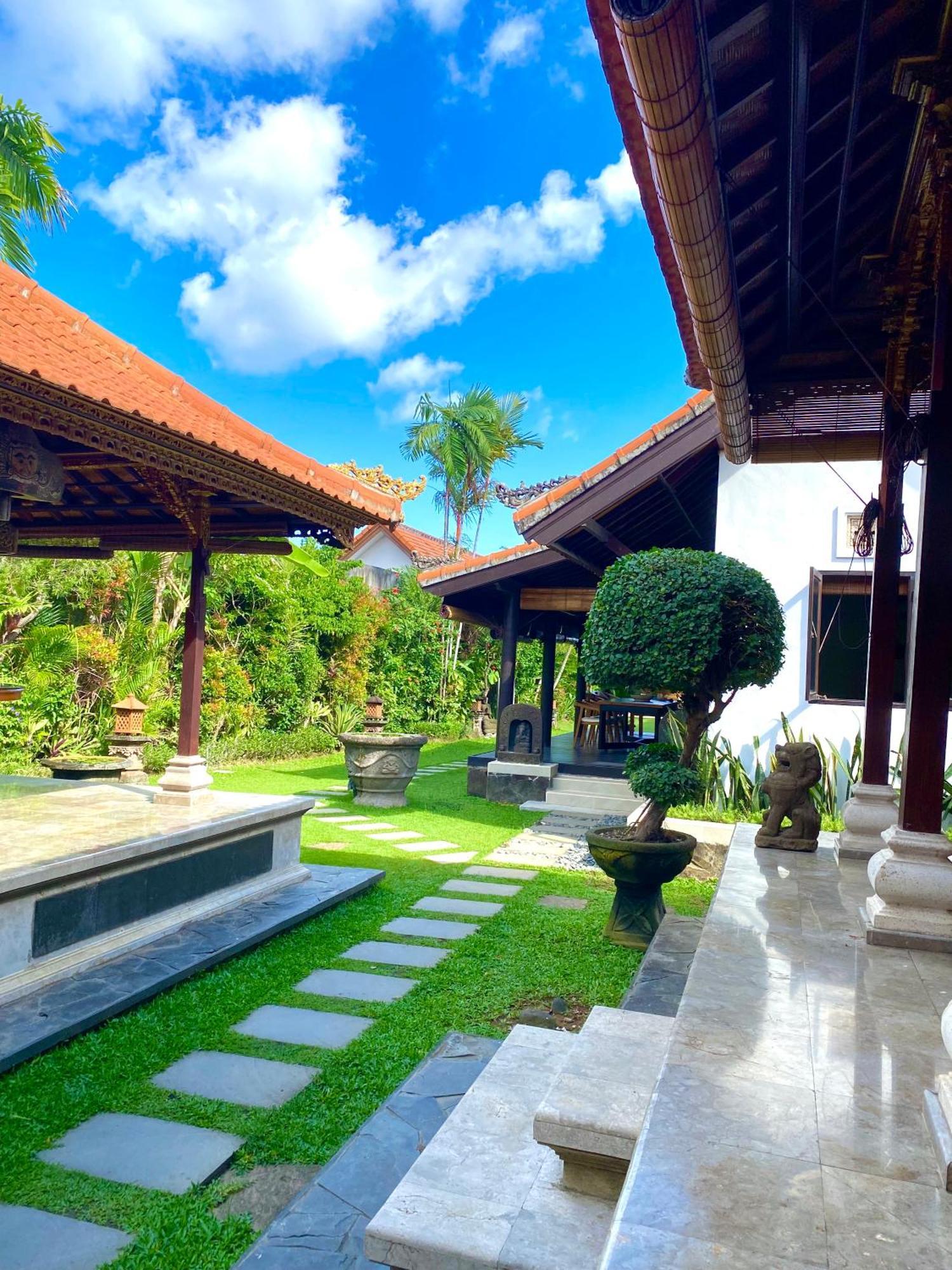 Hotel Puri Ayu Canggu Exteriér fotografie